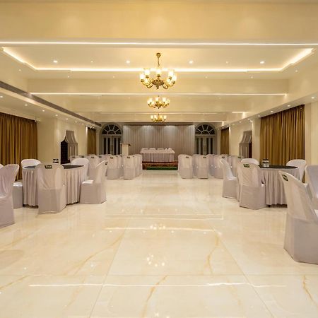 Treebo Prasha Hotel Nashik Exterior photo