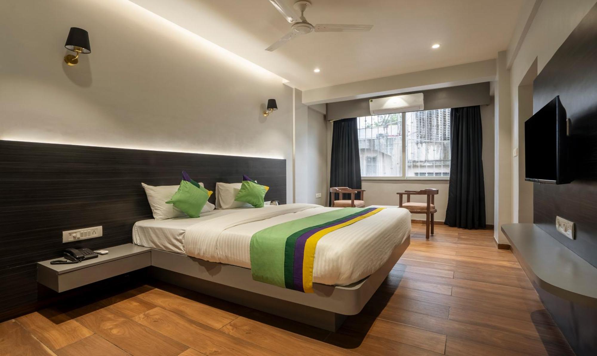 Treebo Prasha Hotel Nashik Exterior photo